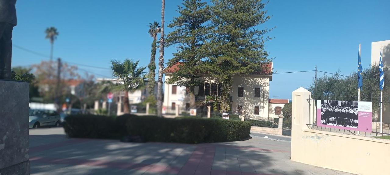 Estrella Mamouth Studio Chrissi Akti Chania Exterior foto