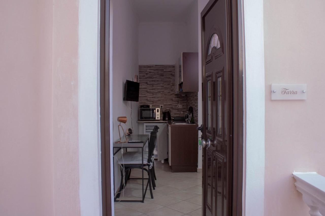 Estrella Mamouth Studio Chrissi Akti Chania Exterior foto
